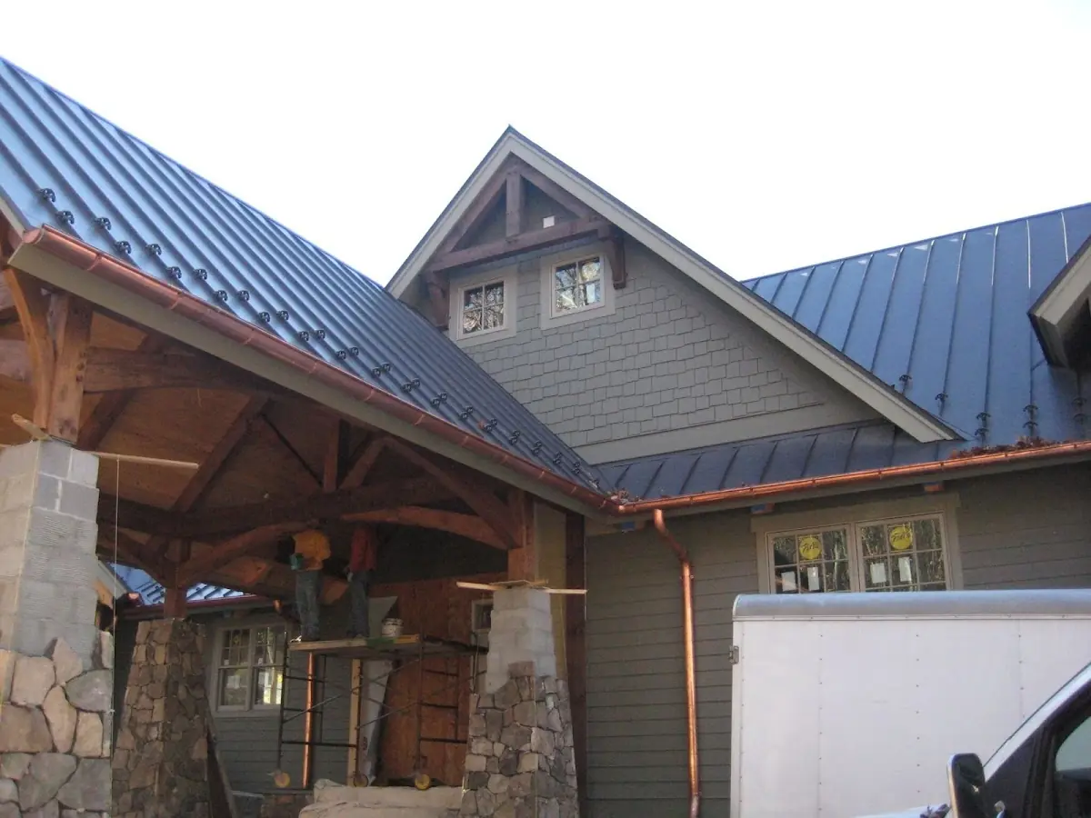 Craftsman Roofing team delivering quality roofing work in Alta Sierra